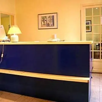 Abricotel Hotel
