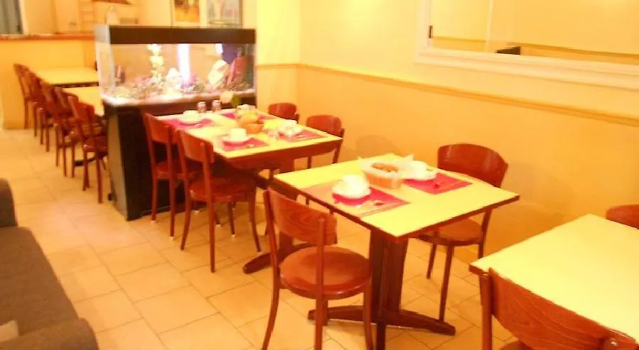 Hotel Abricotel Le Pre-Saint-Gervais
